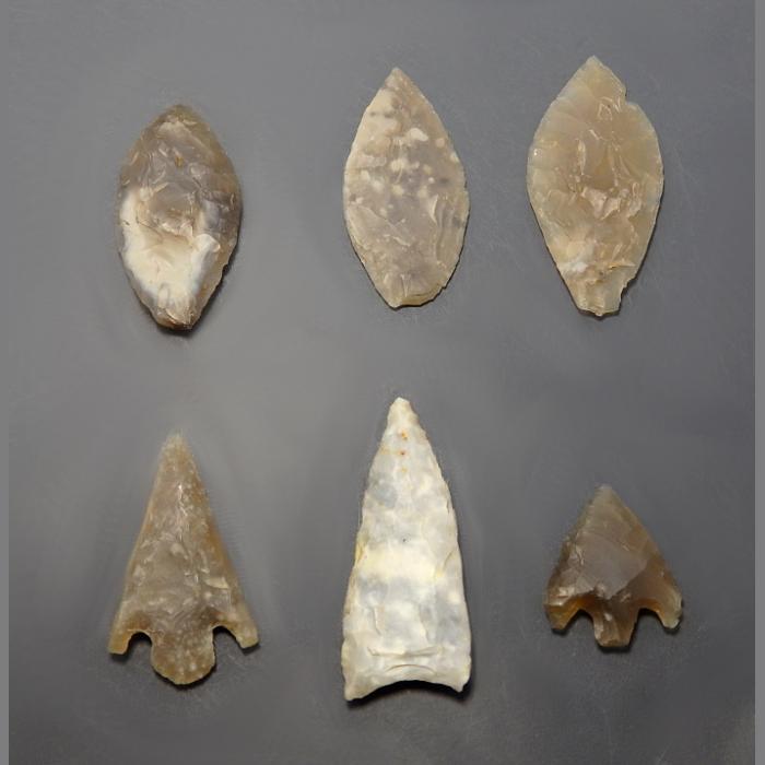 Six Neolithic To Bronze Age Flint Arrowheads. UK Found - Den of Antiquity