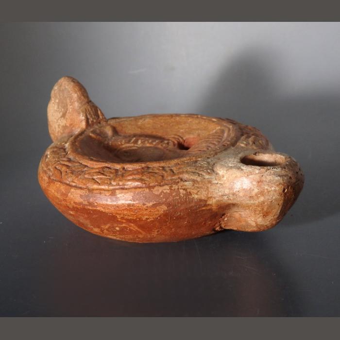 Large Roman Terracotta Oil Lamp Depicting Goddess Luna - Image 4