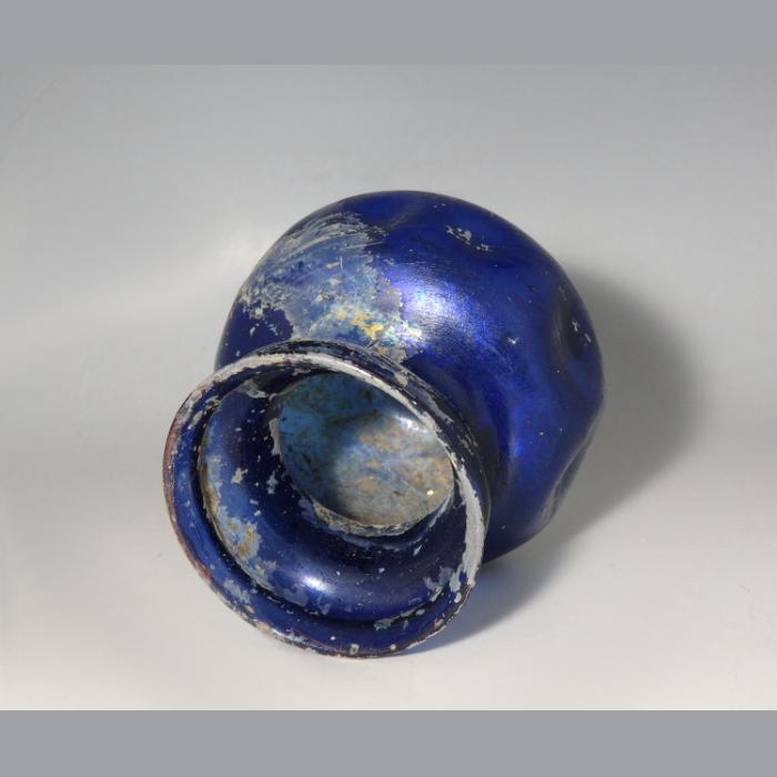 A Fine Roman Cobalt Blue Glass Dimpled Jar - Image 7